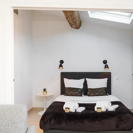 Forville Apartment *